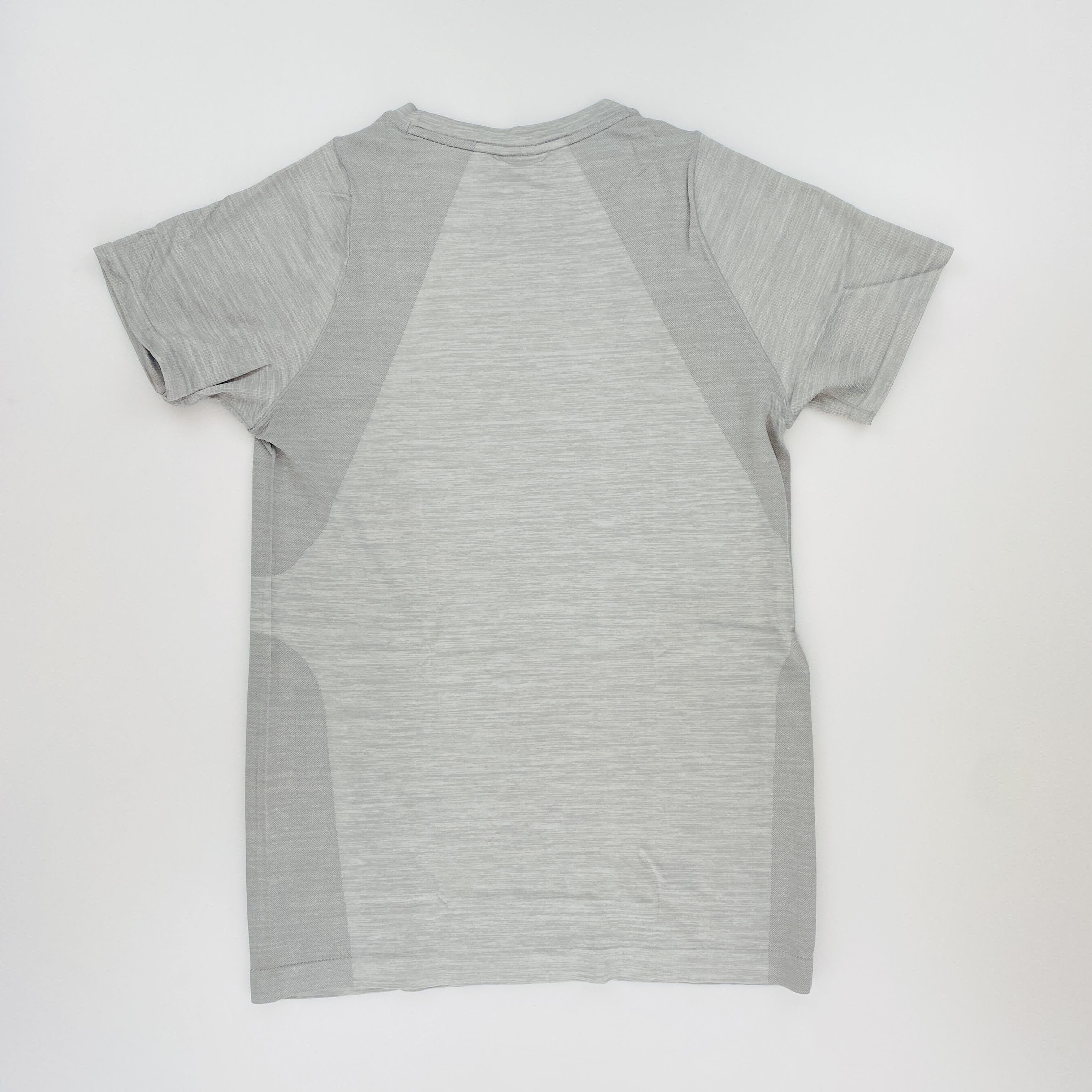 Kari Traa Marit Tee - Second Hand T-shirt - Women's - Grey - M | Hardloop