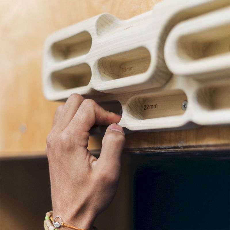 YY Vertical VerticalBoard First - Climbing fingerboard | Hardloop