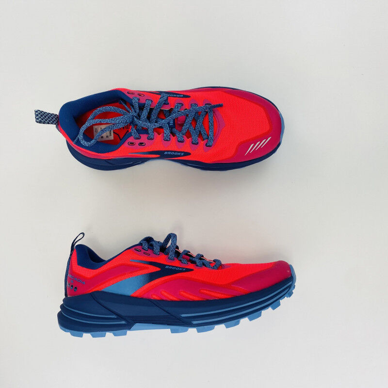Brooks Cascadia 16 - Scarpe da trail running di seconda mano - Donna - Rosa - 38 | Hardloop