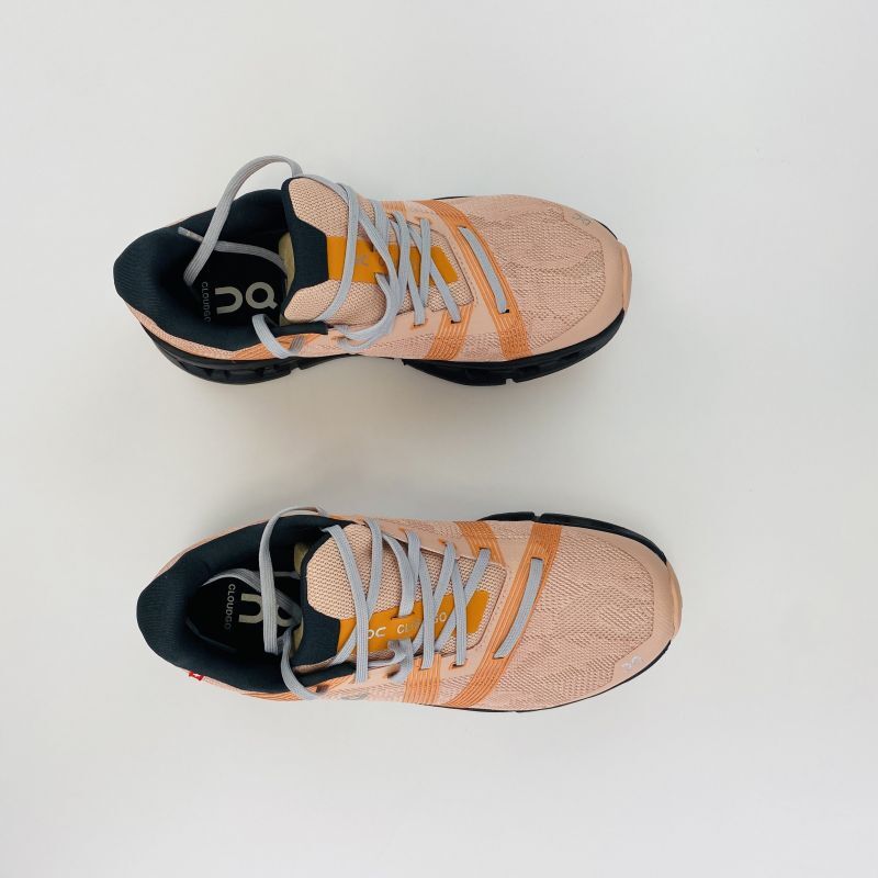 On Running Cloudgo - Second Hand Running shoes - Women's - Pink - 40 | Hardloop