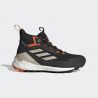 Core Black / Wonder Beige / Semi Impact Orange