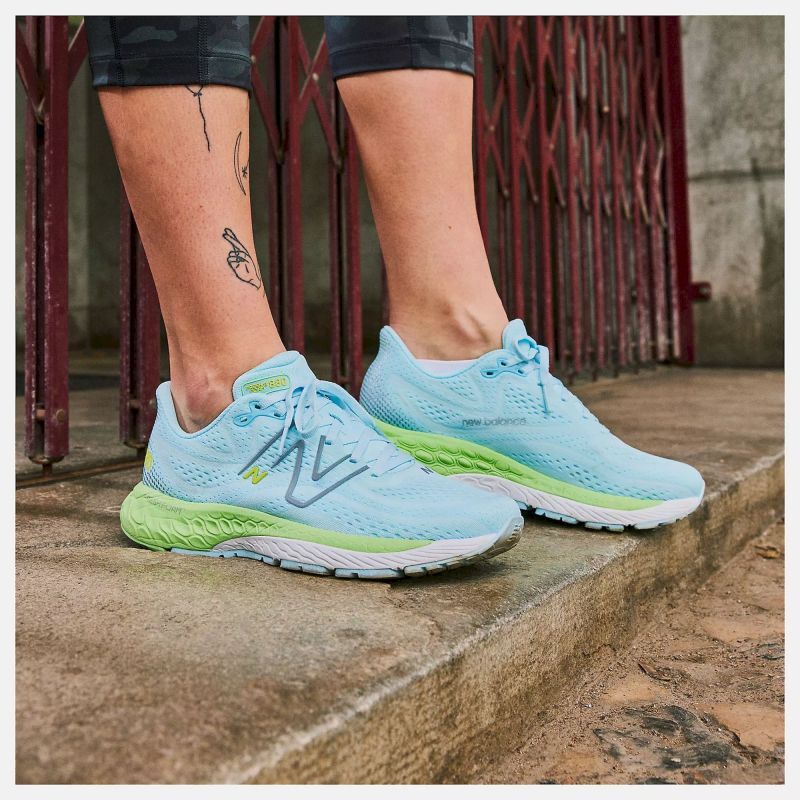New Balance Fresh Foam 880 V13 - Laufschuhe - Damen | Hardloop