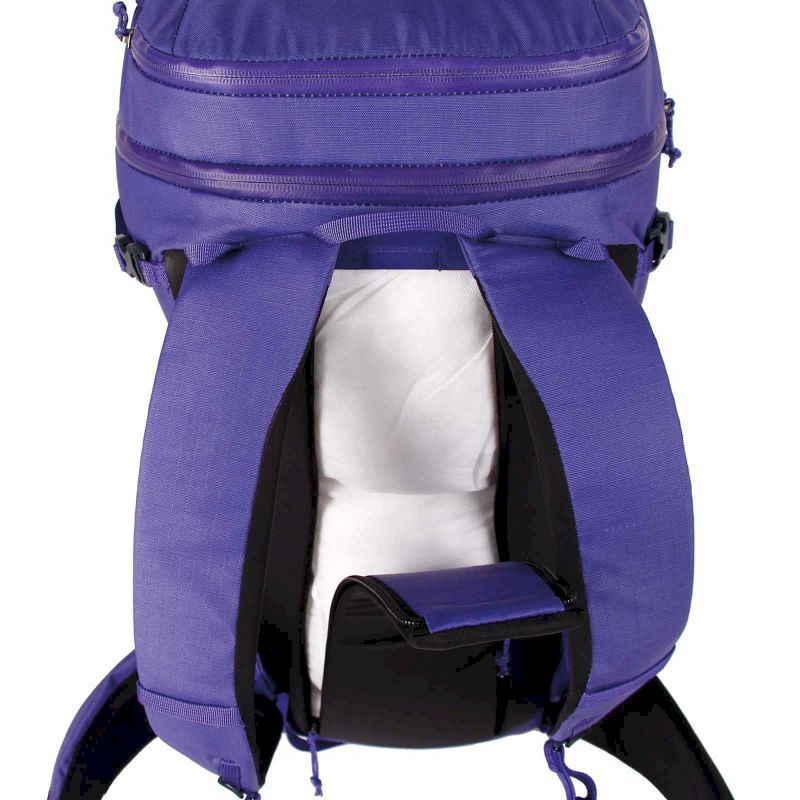 Blue Ice Yagi 28 - Ski touring backpack | Hardloop