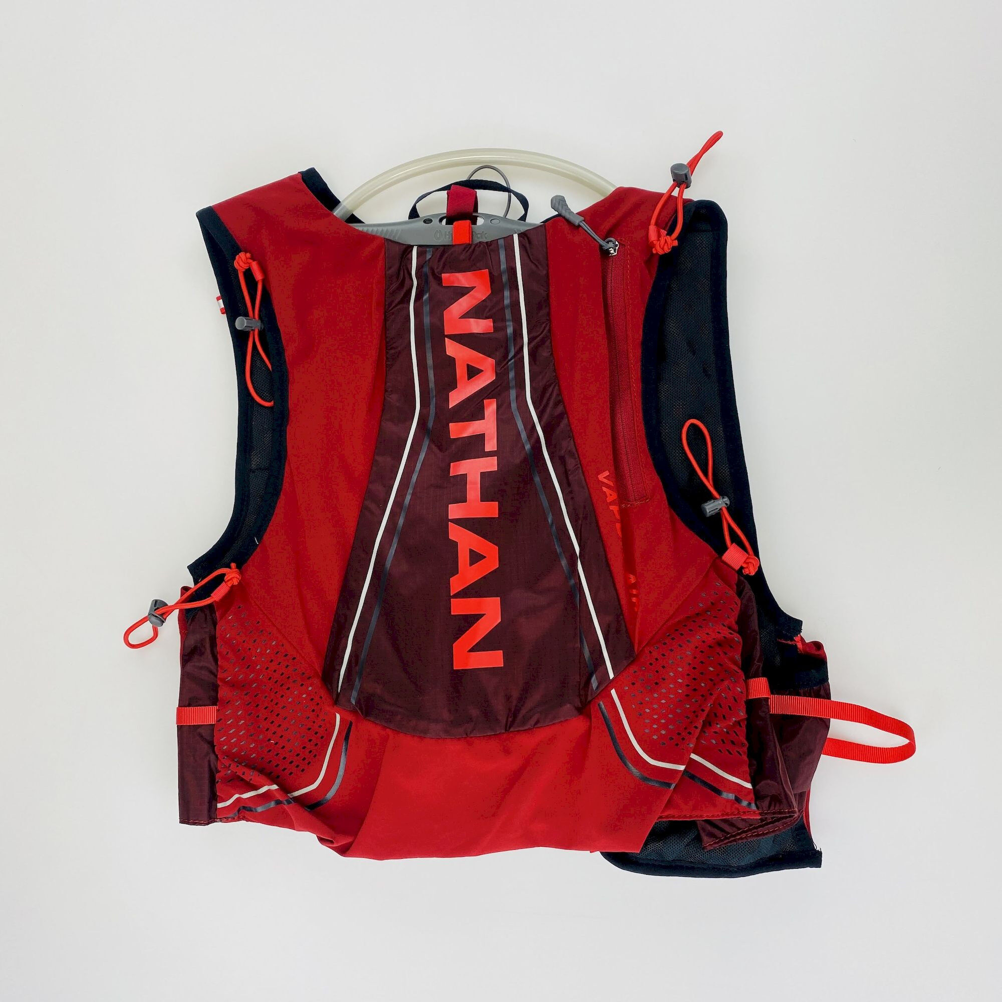 Nathan VaporAir 2 7L - (2L Bladder Included) - Second Hand Plecak do biegania - Czerwony - L/XXL | Hardloop