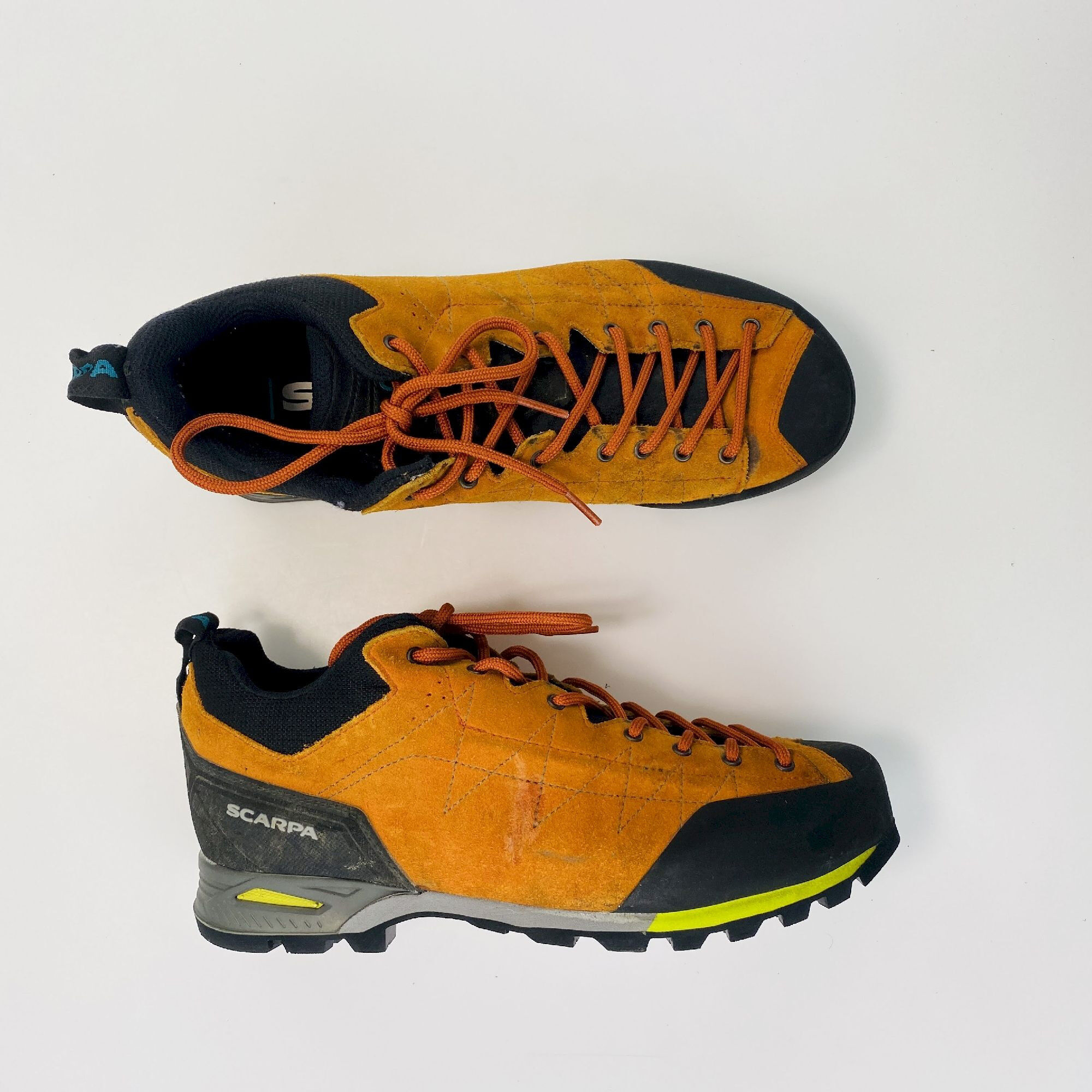 Scarpa Chaussure d'approche - Second Hand Mountaineering boots - Men's - Orange - 41.5 | Hardloop