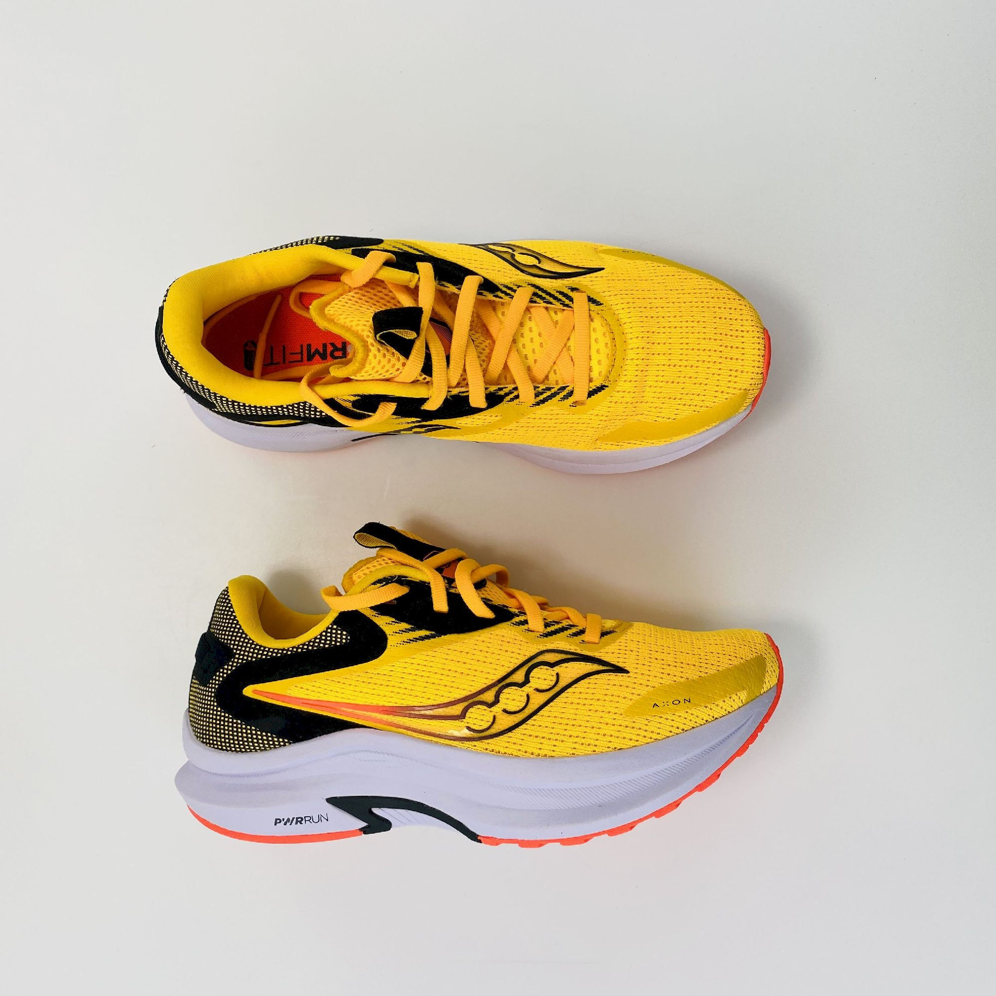 Saucony Axion 2 - Second Hand Running shoes - Men's - Yellow - 40 | Hardloop
