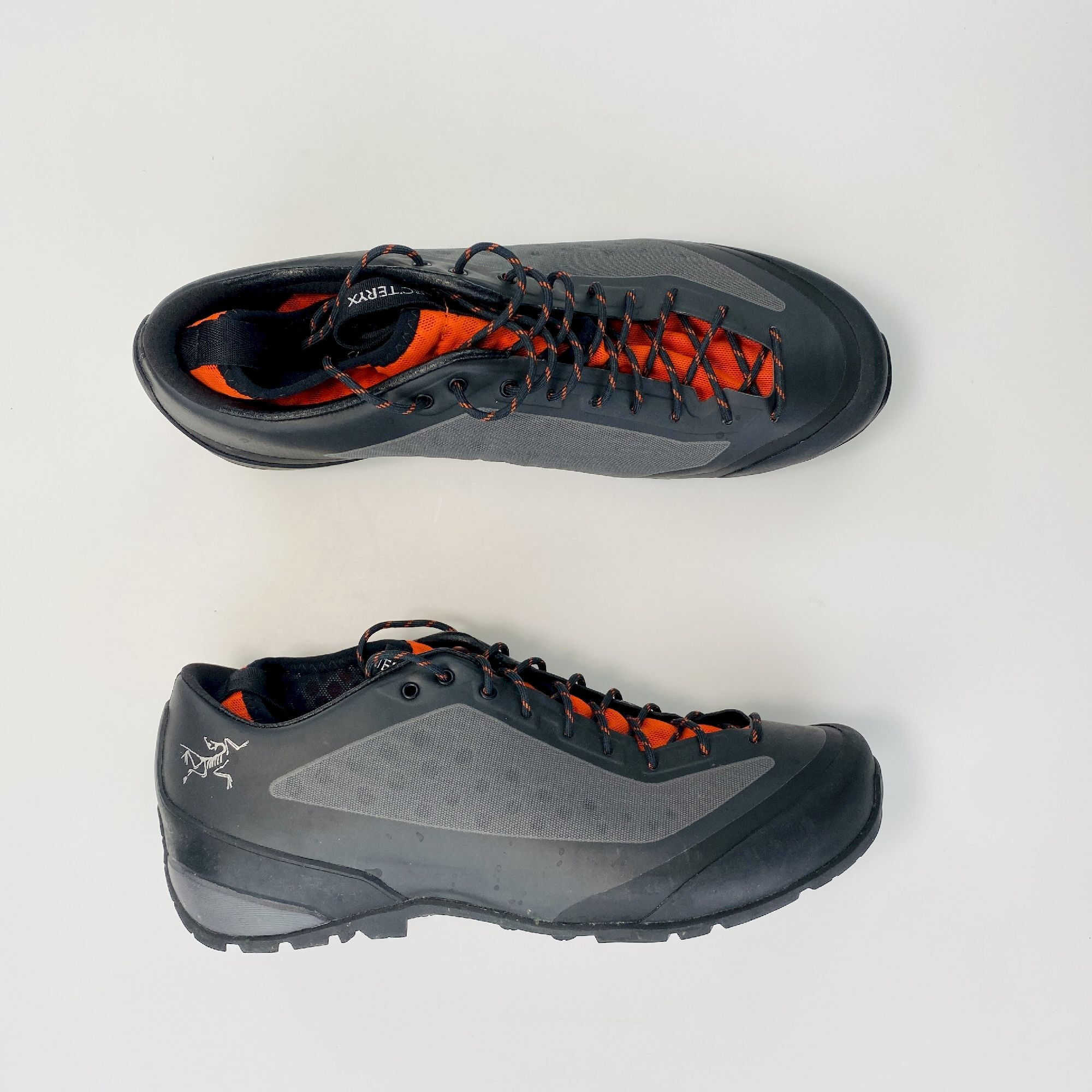 Arc'teryx Acrux FL M - Seconde main Chaussures randonnée homme - Gris - 43.1/3 | Hardloop
