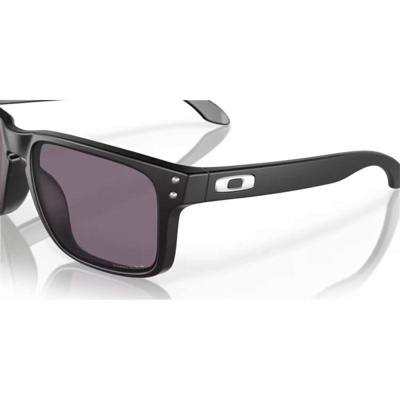 Oakley Holbrook - Sunglasses | Hardloop