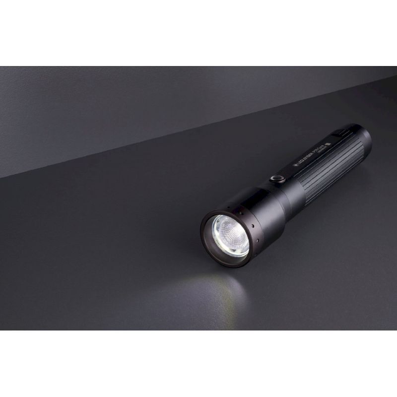 Ledlenser P7R Core - Taskulamppu | Hardloop