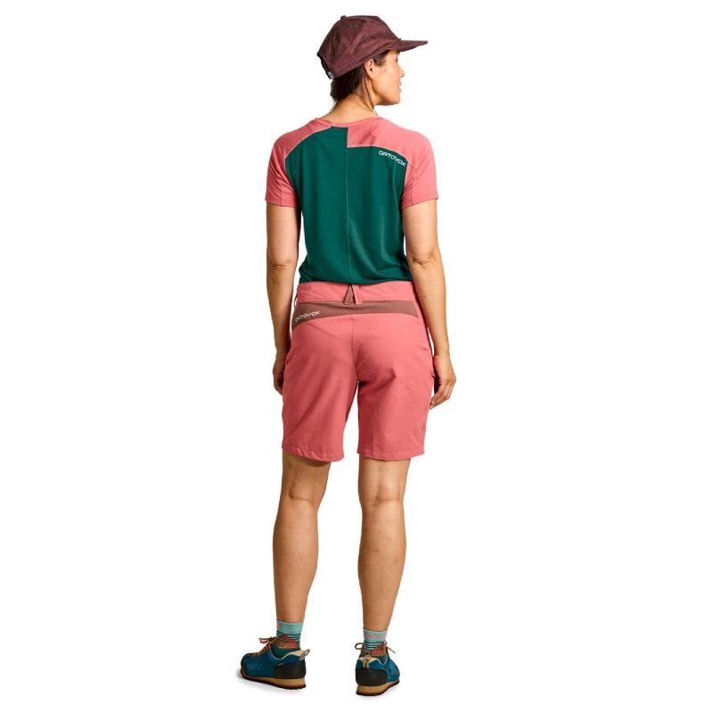 Ortovox Pelmo Shorts - Dámské turistické kraťasy | Hardloop