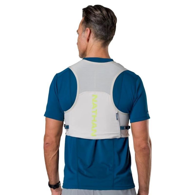 Nathan Pinnacle Run Lite Vest - Trail running backpack | Hardloop