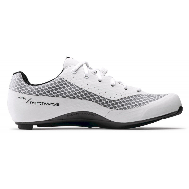 Northwave Mistral White Road Shoes 新品未使用 Review: Northwave Mistral White Road Shoes | road.cc