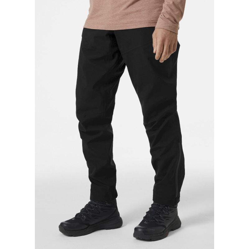 REVIEW | Comfortabele en heerlijk warme ski-jas en broek van Helly