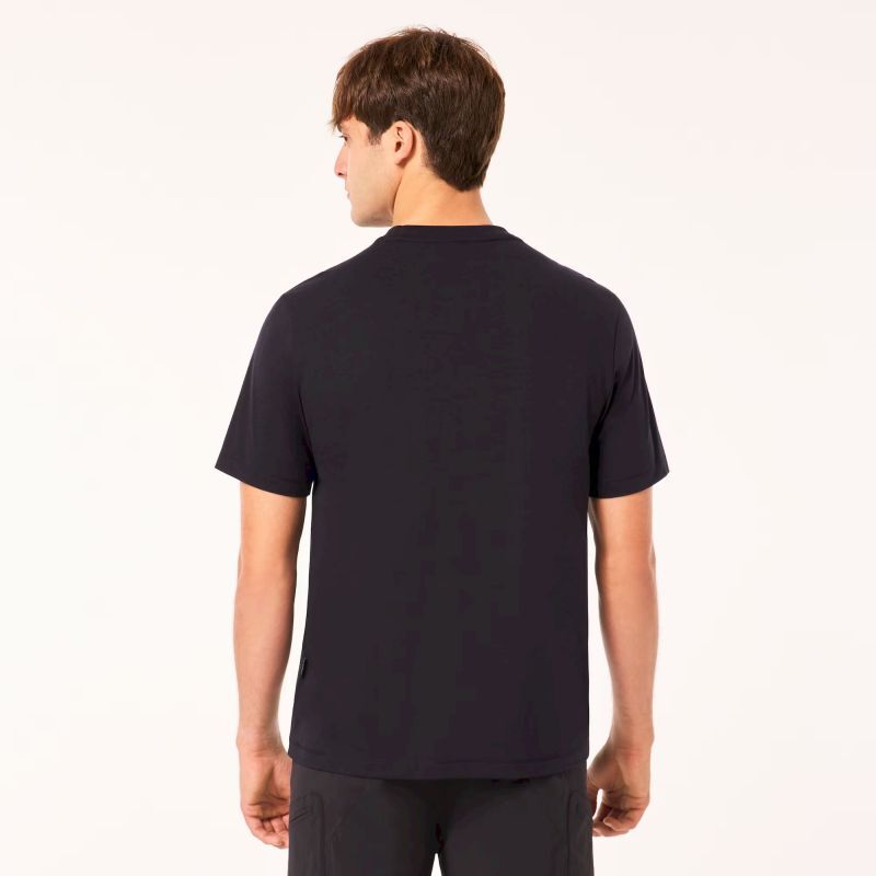 Oakley MTL Tee - Pánské triko | Hardloop