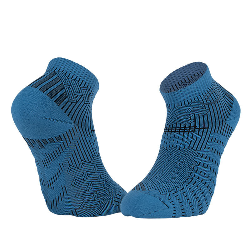 elite running socks