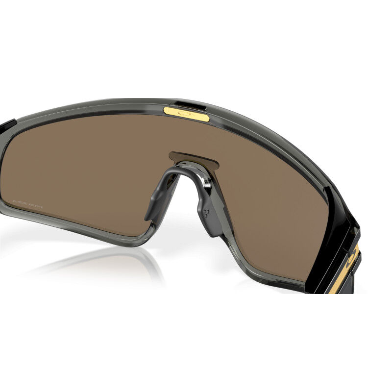 Oakley Latch Panel - Sunglasses | Hardloop