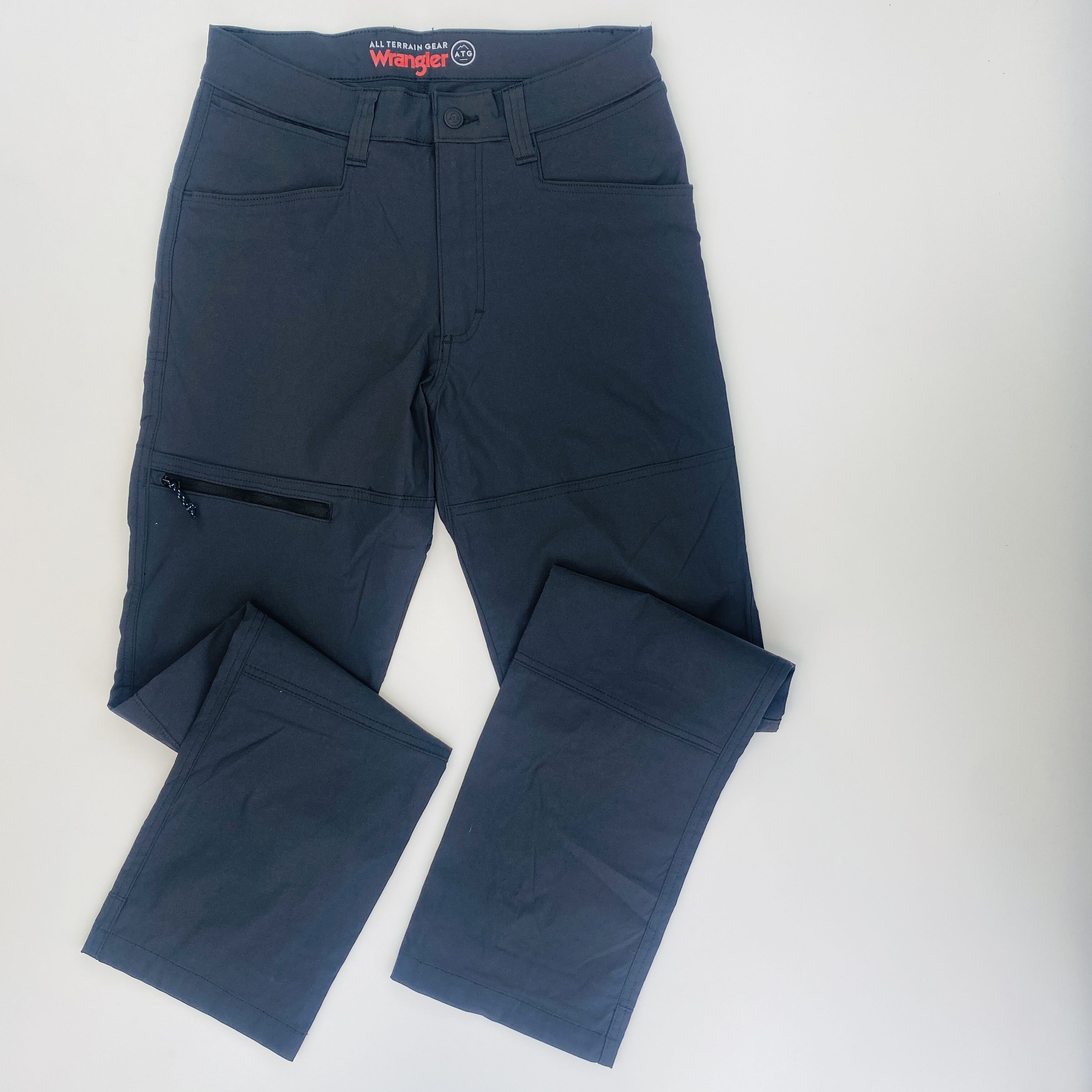 Wrangler Sustainable Zip Pkt - Second Hand Spodnie turystyczne męskie - Czarny - 40 | Hardloop