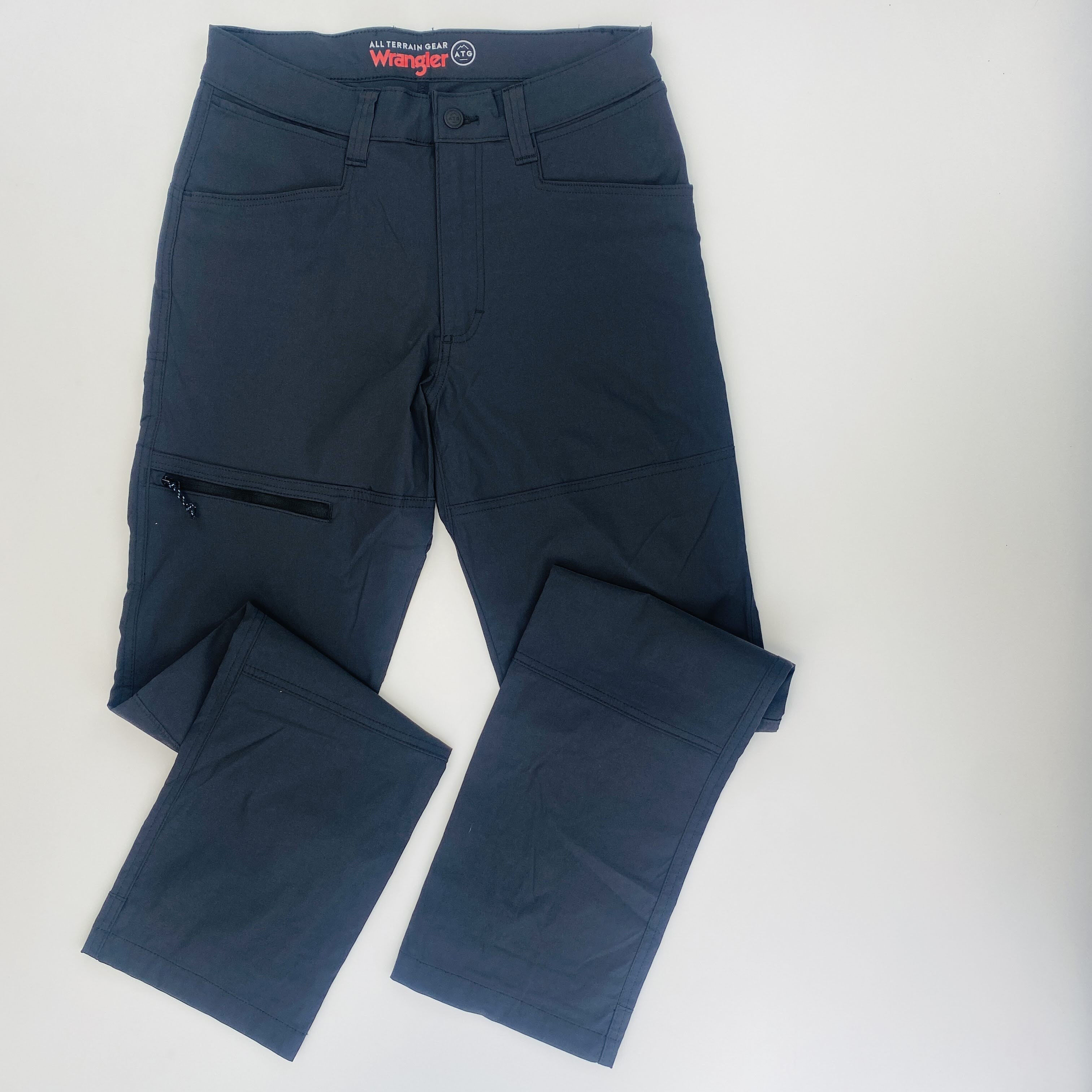 Wrangler Sustainable Zip Pkt - Second Hand Vandringsbyxor - Herr - Svart - 42 | Hardloop