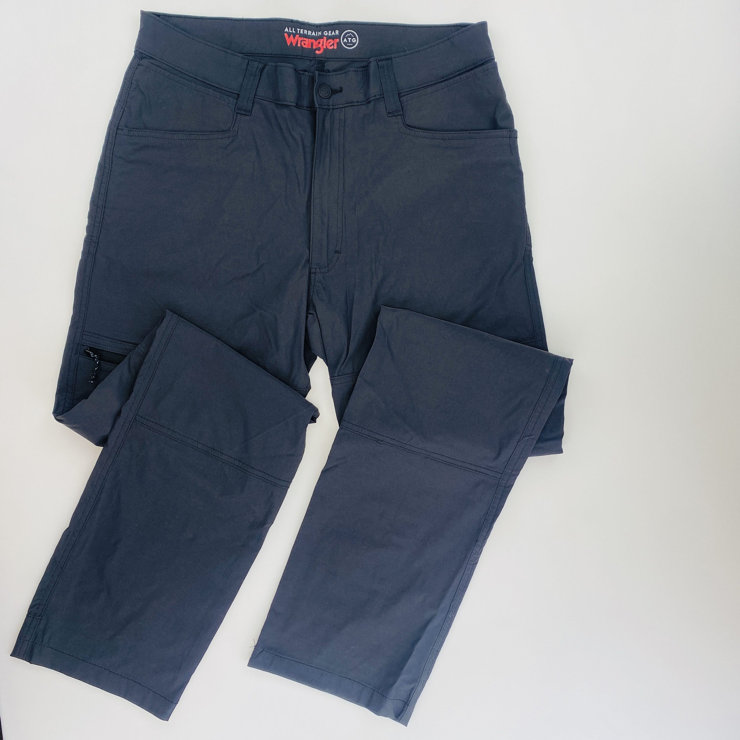 Wrangler Sustainable Zip Pkt - Segunda Mano Pantalones de senderismo - Hombre - Negro - 44 | Hardloop