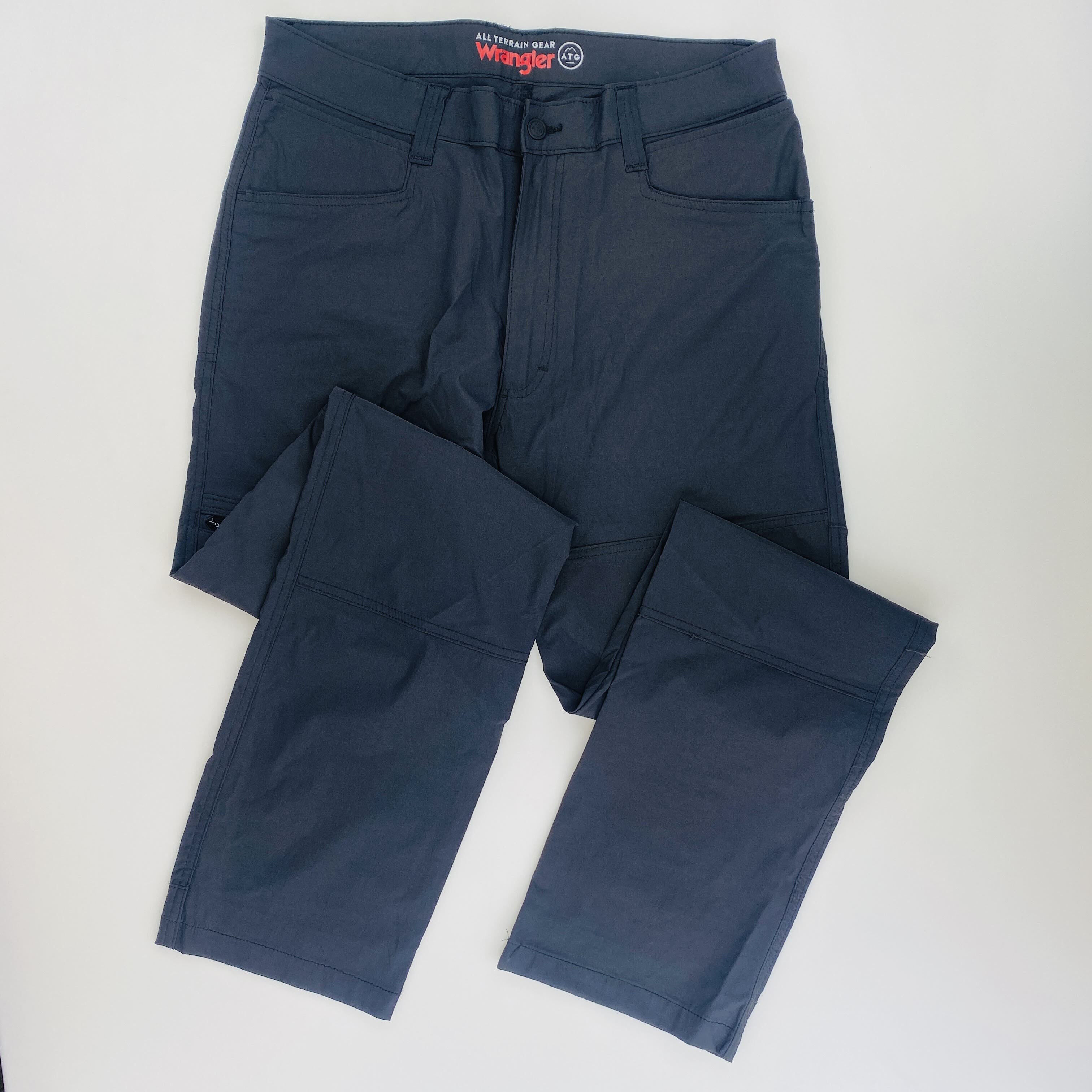 Wrangler Sustainable Zip Pkt - Segunda Mano Pantalones de senderismo - Hombre - Negro - 50 | Hardloop