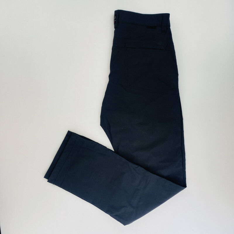 Wrangler Sustainable Zip Pkt - Second Hand Vandringsbyxor - Herr - Svart - 52 | Hardloop