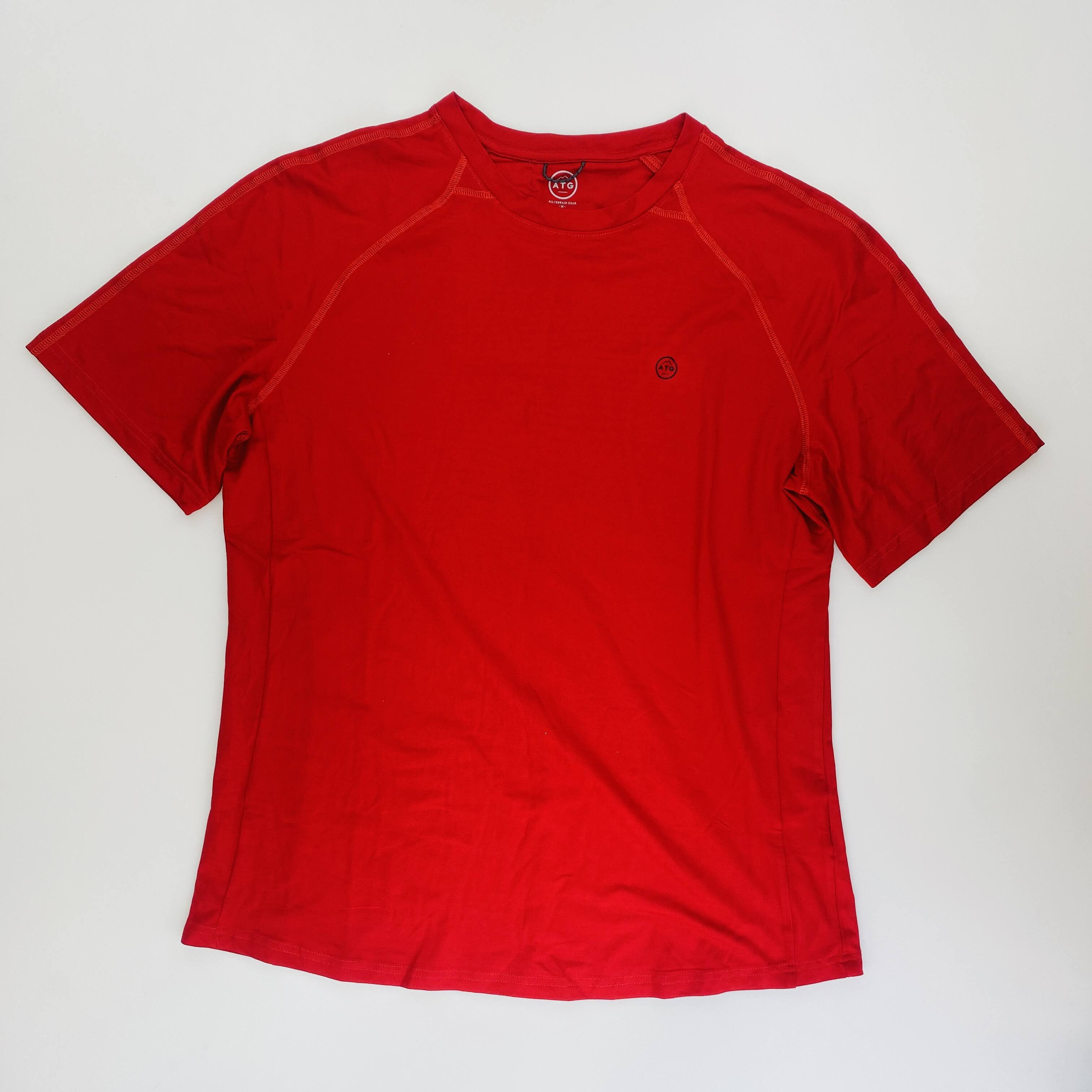 Wrangler Ss Performance T Shirt - Second Hand T-paita - Miehet - Punainen - XL | Hardloop