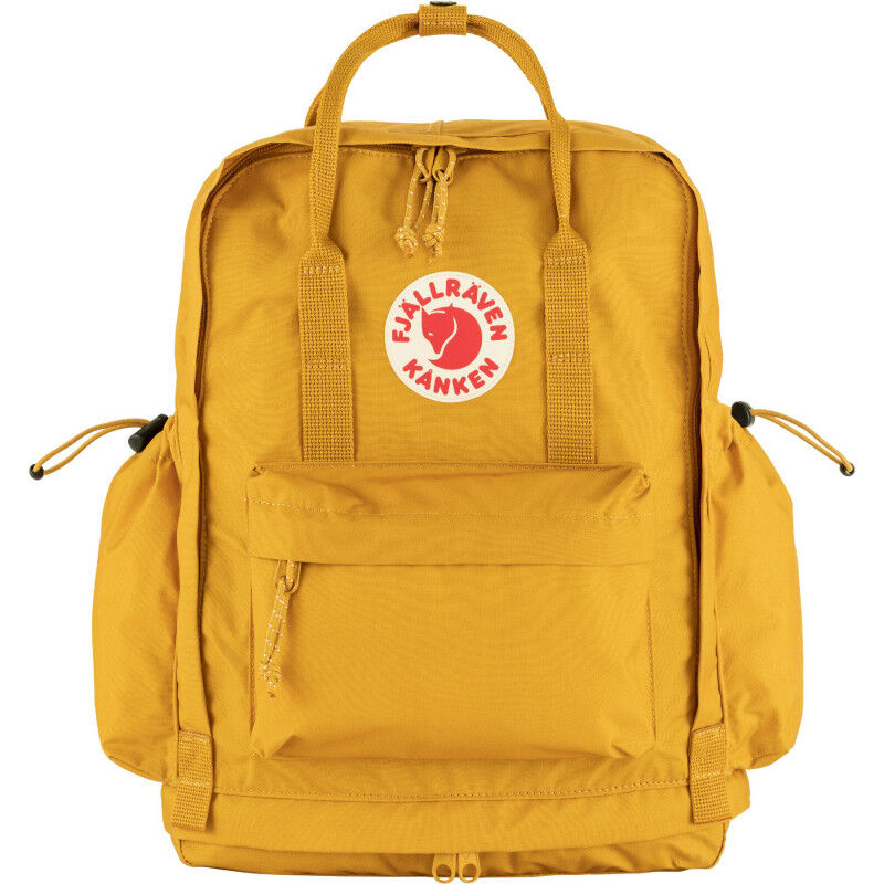girl fjllrven backpack Fjallraven Kanken Classic Chalk Rose and durability with this compact rucksack from the renowned Swedish brand Fjllrven NWT.26.Fjallraven Re-kanken Water Resistant Backpack