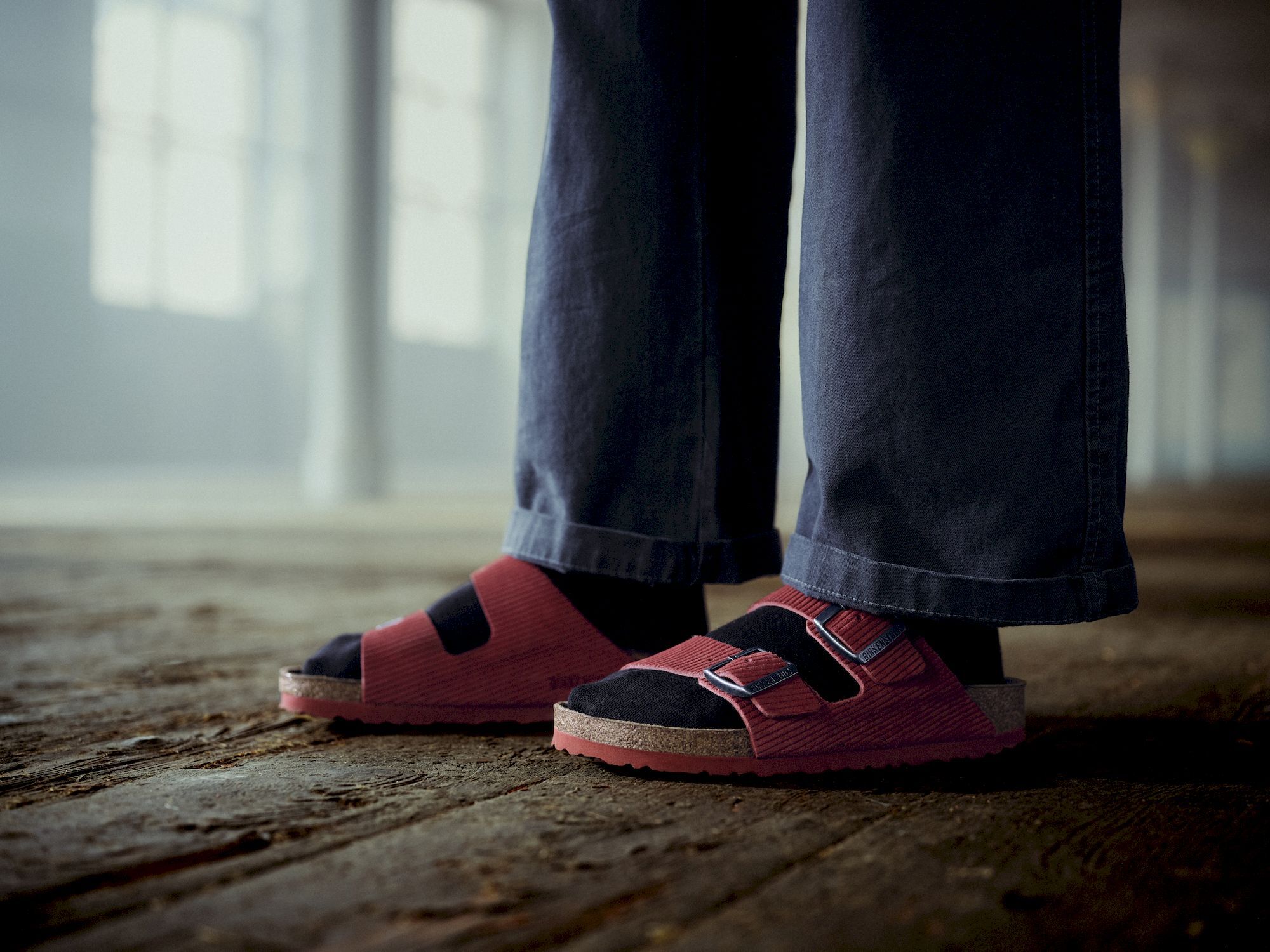 Arizona Suede Embossed Sandalen