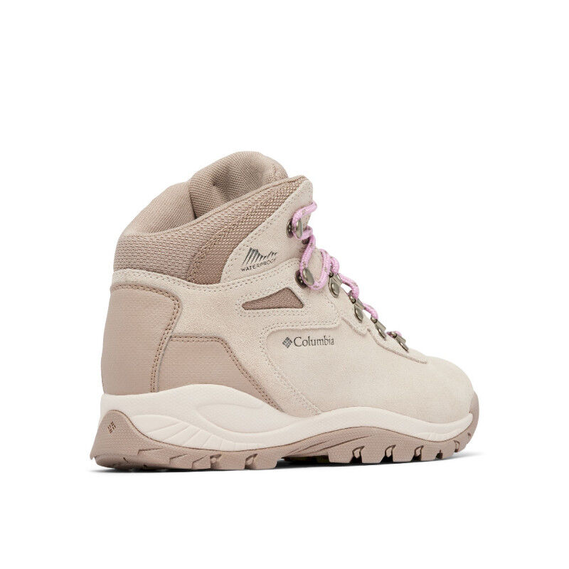 Columbia Newton Ridge Plus Waterproof Amped - Walking shoes - Women's | Hardloop