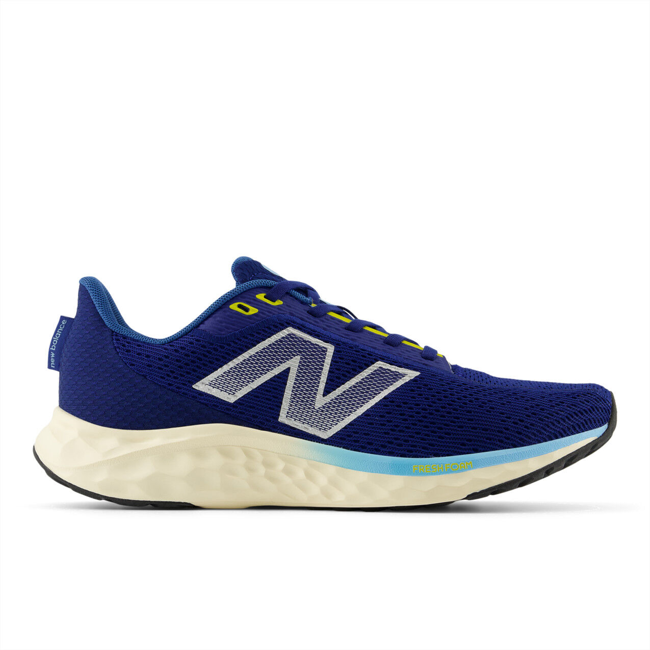 New Balance Fresh Foam Arishi V4 - Juoksukengät - Miehet | Hardloop