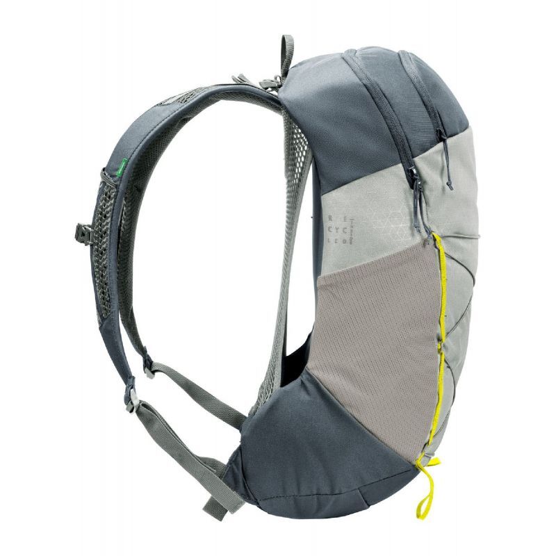 Vaude Agile Air 20 - Walking backpack | Hardloop