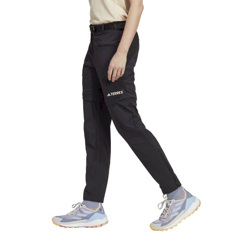 adidas Terrex Utilitas Zip-Off Pant - Muunnettavat vaellushousut - Naiset | Hardloop