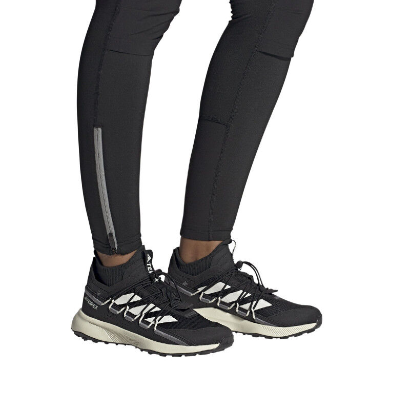 adidas Terrex Voyager 21 W - Dámské nízké turistické boty | Hardloop