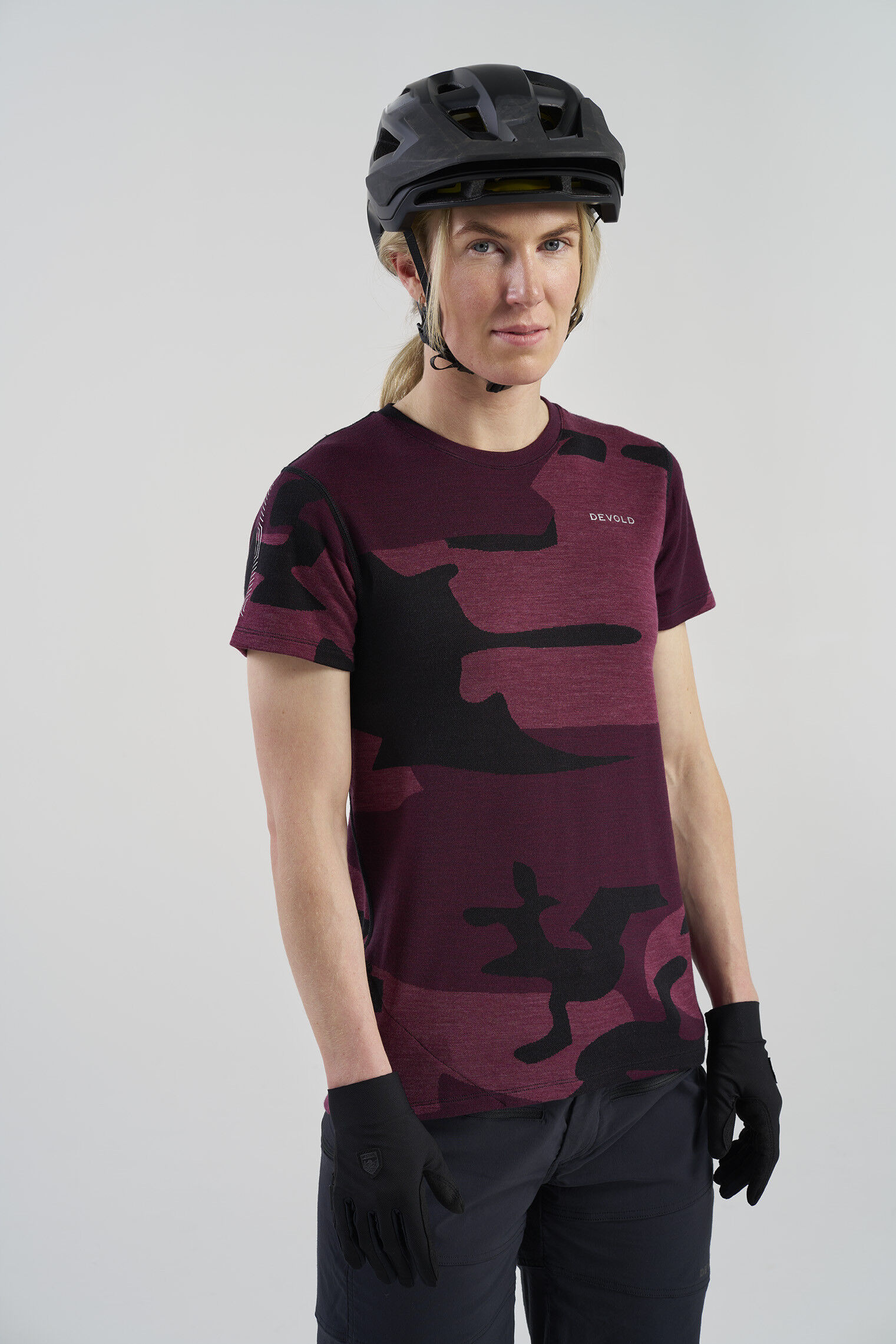 Devold Kløvstien Merino Tee - Cykeljersey - Damer | Hardloop