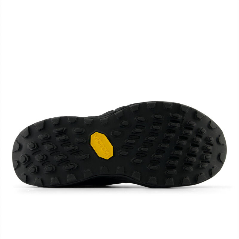 New Balance Fresh Foam X Hierro V8 GTX - Polkujuoksukengät - Naiset | Hardloop