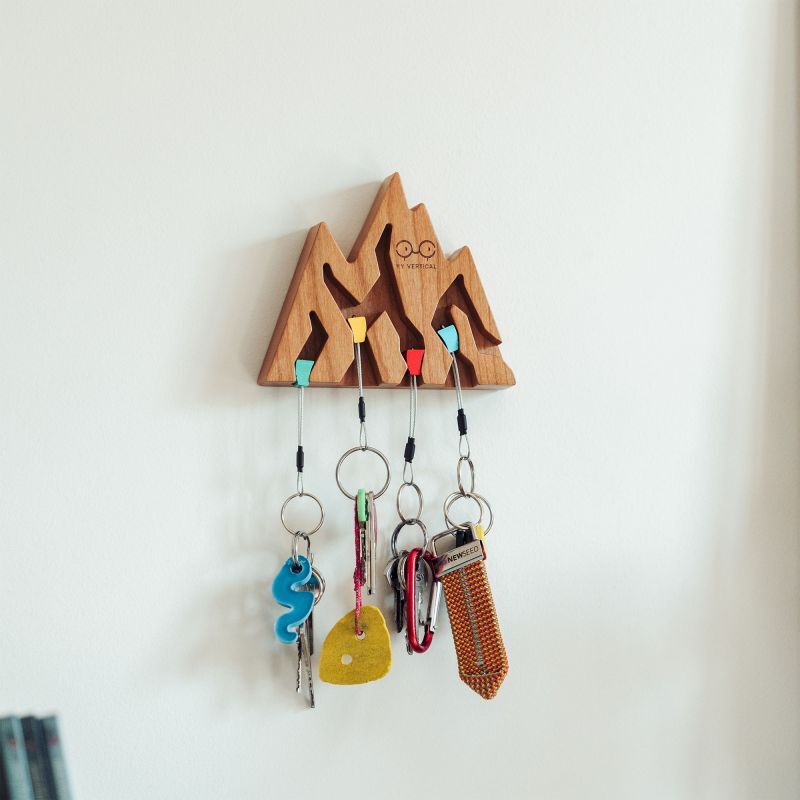 YY Vertical Key Holder Mountain | Hardloop