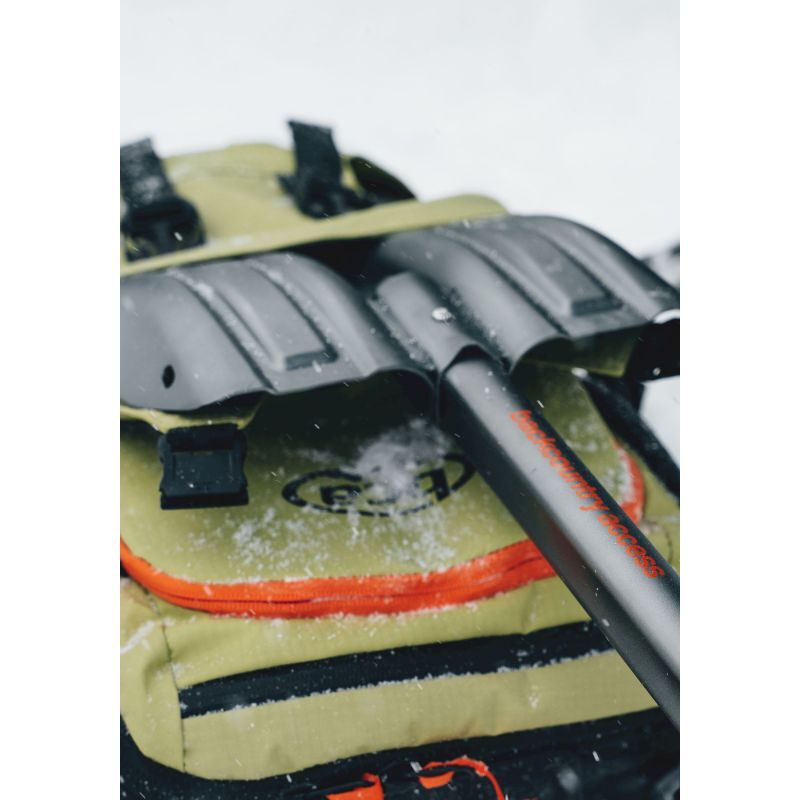 BCA Dozer 2T - Pala da valanga | Hardloop
