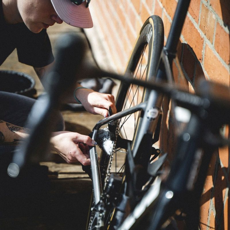 Dynamic bike care Claw Brush - Szczotka do czyszczenia roweru | Hardloop