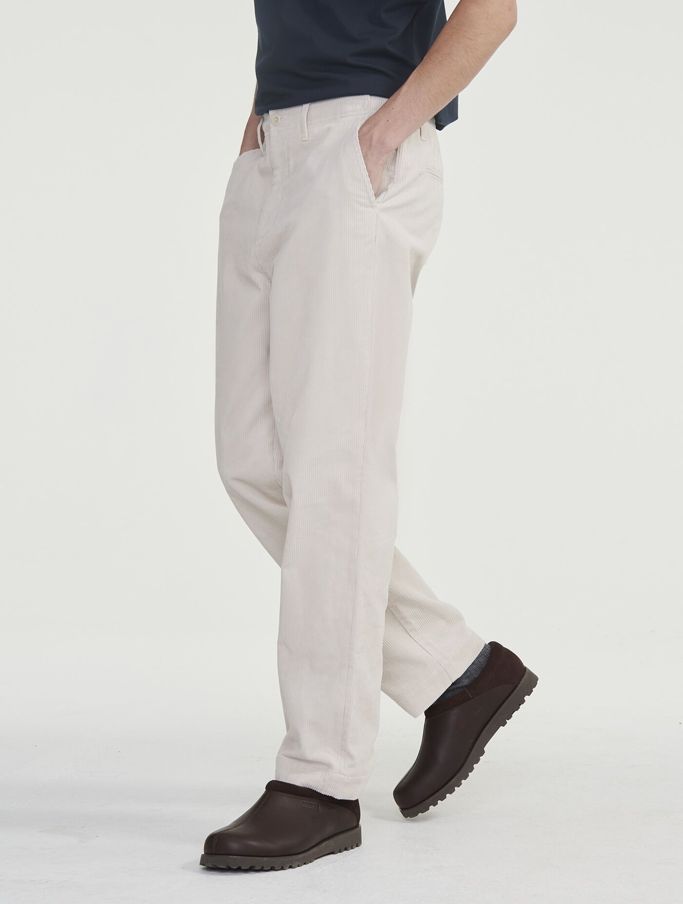 Aigle Pantalon Chino Velours - Pantalon homme | Hardloop