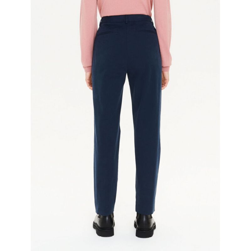 Aigle Pantalon Chino Droit - Trousers - Women's | Hardloop