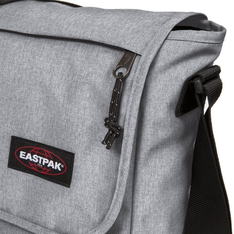 Eastpak Delegate + - Umhängetasche | Hardloop