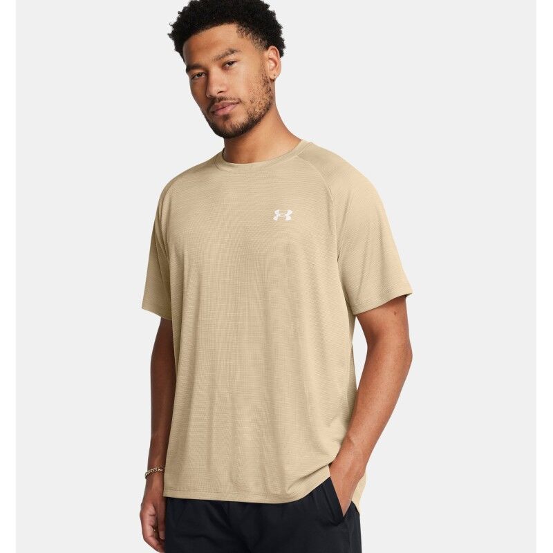 UA Tech™ Textured - T-shirt - Herrer