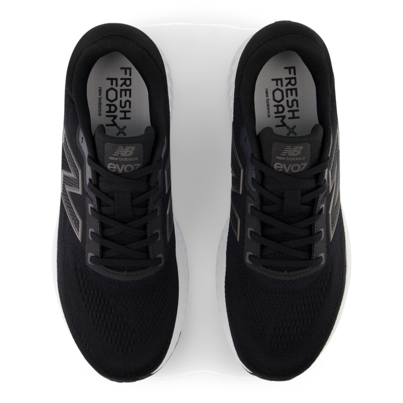 New Balance Fresh Foam X EVOZ v4 - Löparskor - Herr | Hardloop