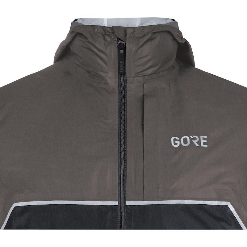 Gore r7 shakedry trail clearance hooded jacket