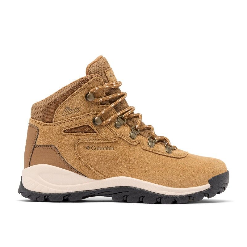 Columbia Newton Ridge Plus Waterproof Amped - Walking shoes - Women's | Hardloop