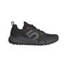 Core Black / Grey One / Grey Six
