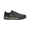Grey Six / Silver / Core Black