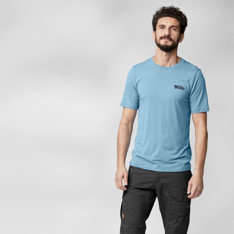Fjällräven Abisko Wool Logo SS - Camiseta de merino - Hombre | Hardloop