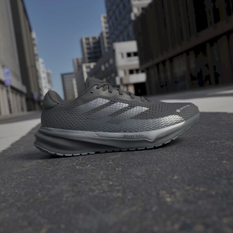 Adidas Supernova M GTX - Miesten Juoksukengät | [Musta