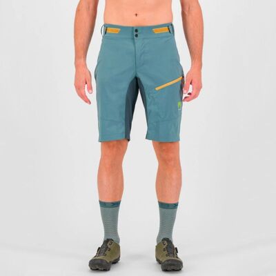 Val Viola Shorts - Walking shorts - Men's